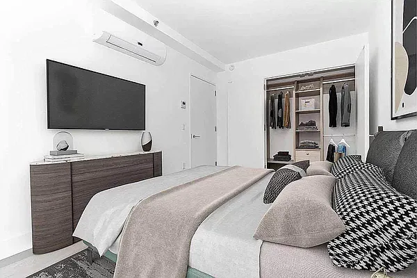 Rented by REAL New York | media 16