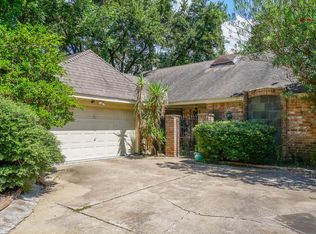 15422 La Paloma Dr, Houston, TX 77083