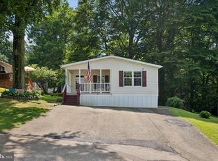 61 Glen Roy Rd, Nottingham, PA 19362