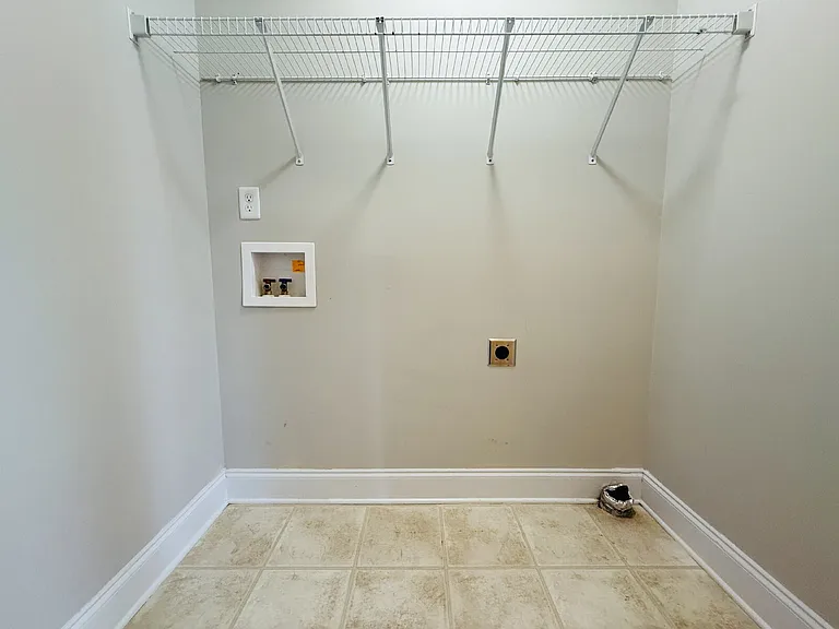 5802 Kessinger Ct — Photo 9