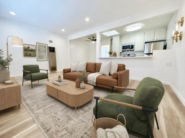 10707 Landale St, North Hollywood, CA 91602