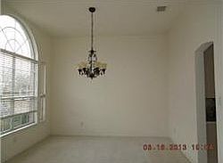 4th image of 1409 Suzanne Dr