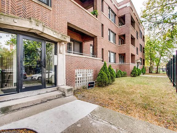 3rd image of 5303 W Washington Blvd #G
