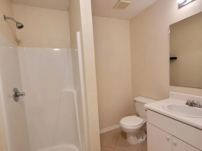 647 Virginia Oak Ct — Photo 8