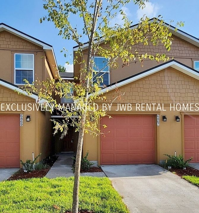 1st image of 6867 Lake Mist Ln