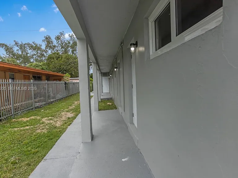 1430 NW 2nd Ave #4 — Photo 9
