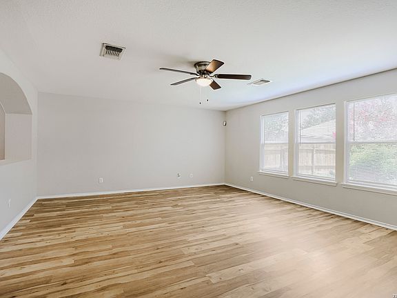 5th image of 3424 WHISPER BLF