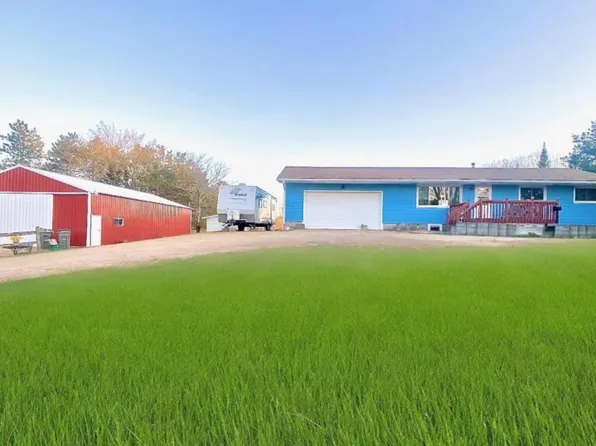 771 McCutcheon Rd, Hudson, WI 54016