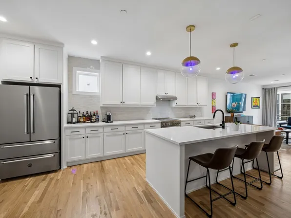 7207 Gaston Ave Unit 903, Dallas, TX 75206