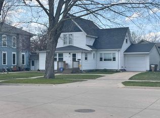 112 E Union St, Manchester, IA 52057