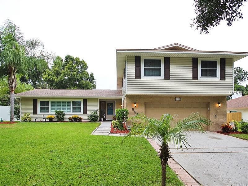 1st image of 853 Hillside Dr