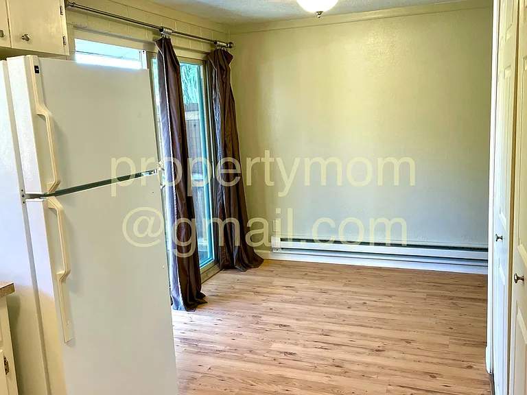 235 N Johnson Ave #1 — Photo 3