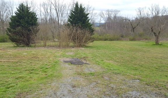 2nd image of 453 County Road 850