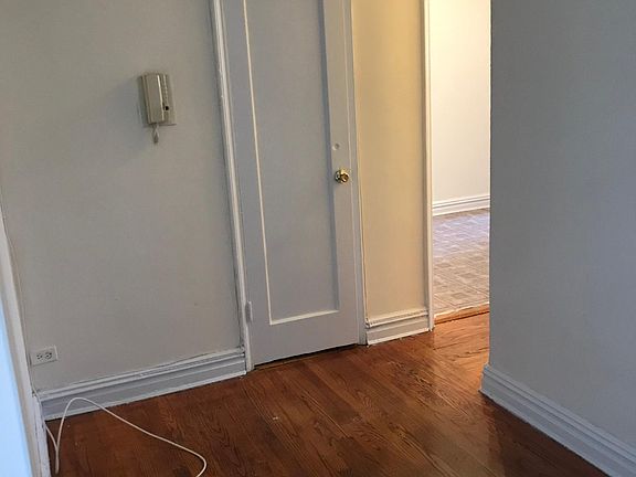 5th image of 8335 139th St APT 1S