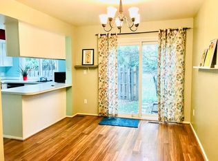 3240 Bolgos Cir, Ann Arbor, MI 48105