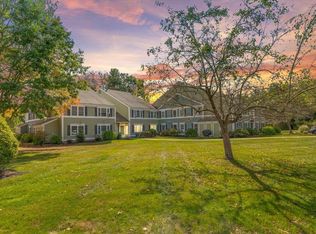 504 Springbrook Cir, Portsmouth, NH 03801