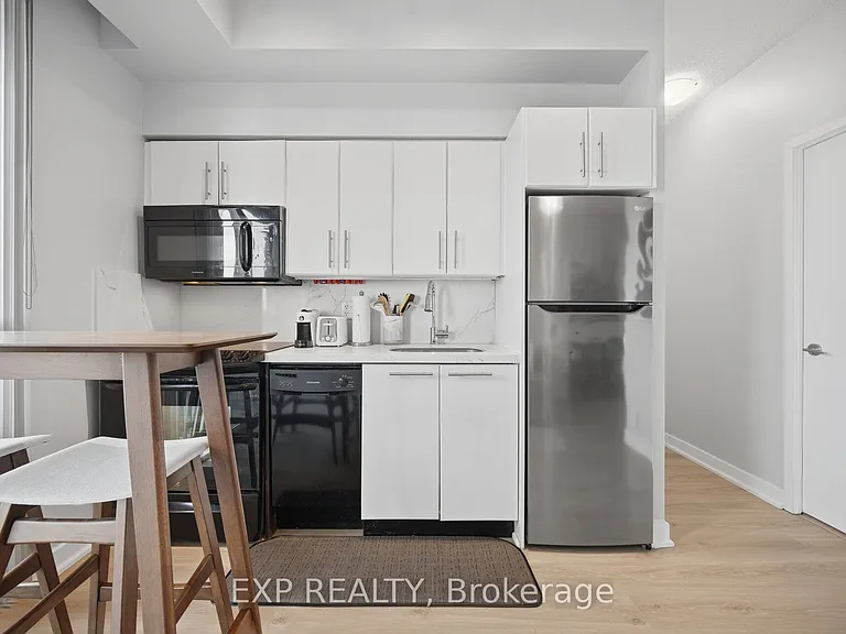 126 Simcoe St #1907 — Photo 18
