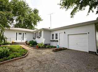 172 E 850th Ave, Vandalia, IL 62471