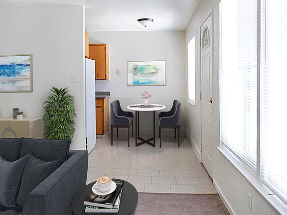 Example of our typical units. Please verify with Amanda which exact units are available. *Picture shown may not be the exact layout of the available unit.