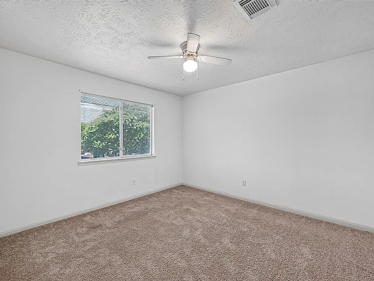 19207 Rebel Yell Dr — Photo 21