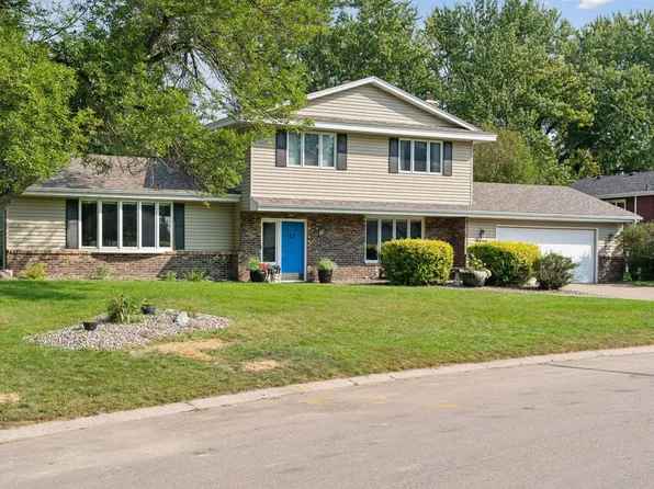 9440 Dakota Rd, Bloomington, MN 55438