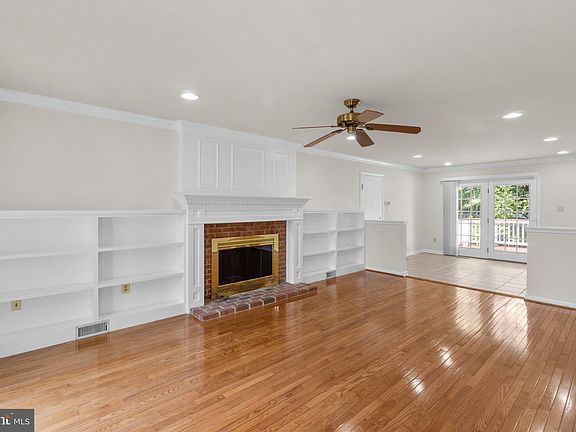 4th image of 13952 S Springs Dr