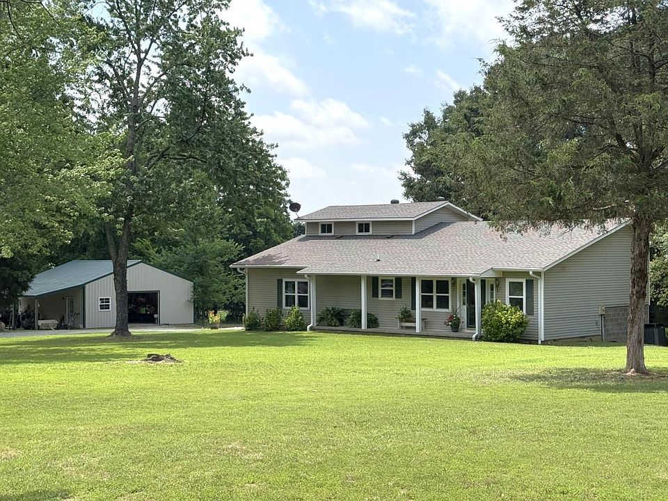 1st image of 3326 Harmony Rd