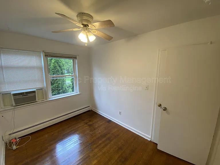 1003 Kenmore Ave #6 — Photo 9