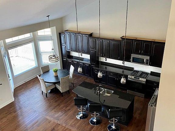 4th image of 5746 Glendavon Pl