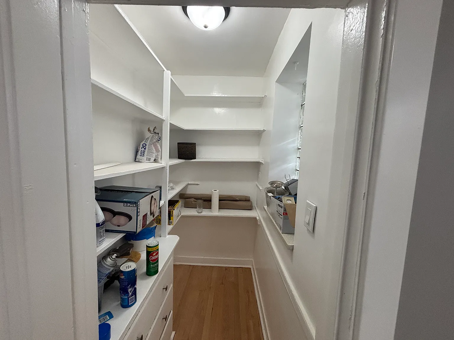 3 bed, 1600 sqft, $2,495 — Photo 2