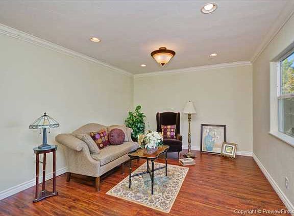 4th image of 532 Casselman St