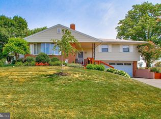 2 Independence Ave, Spring Grove, PA 17362