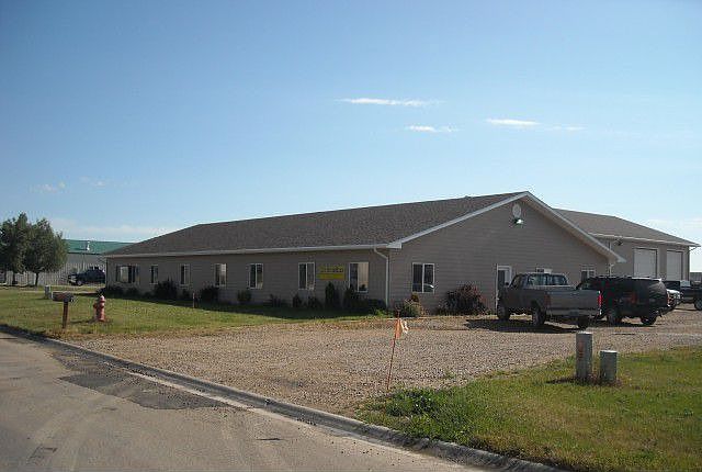 1st image of 207 Flatiron Dr