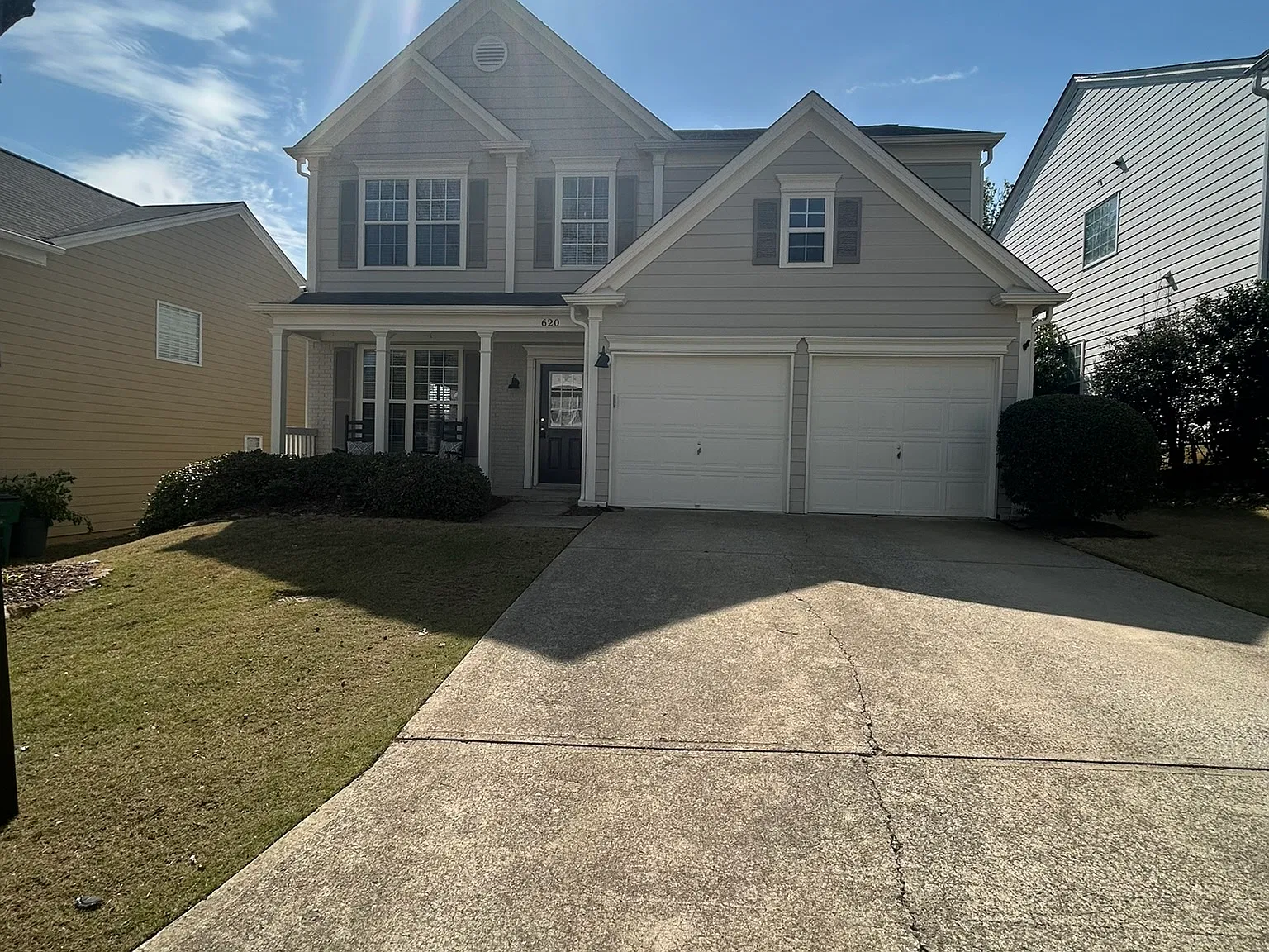 3 bed, 2.5 bath, 1974 sqft, $2,475 — Photo 2