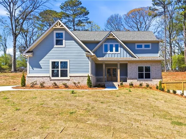 158 Races Rd, Hoschton, GA 30548