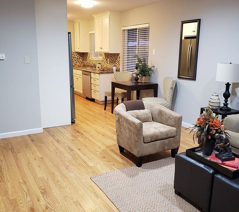 1st image of 160 Carlton Ave APT 2