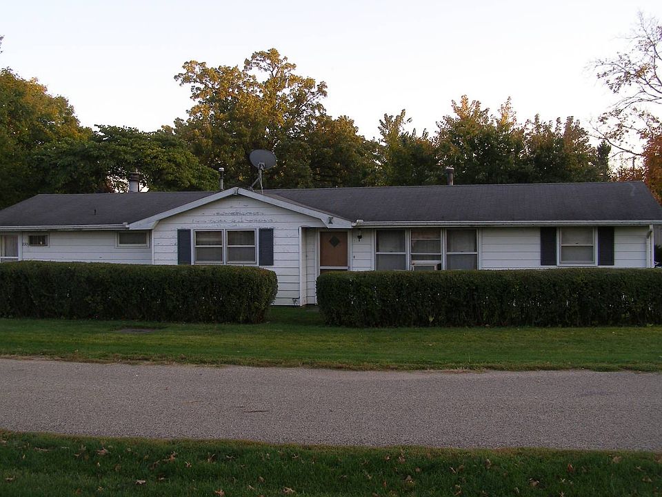 1st image of 235 W Cedar St