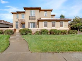 33482 Wildwing Dr, Woodland, CA