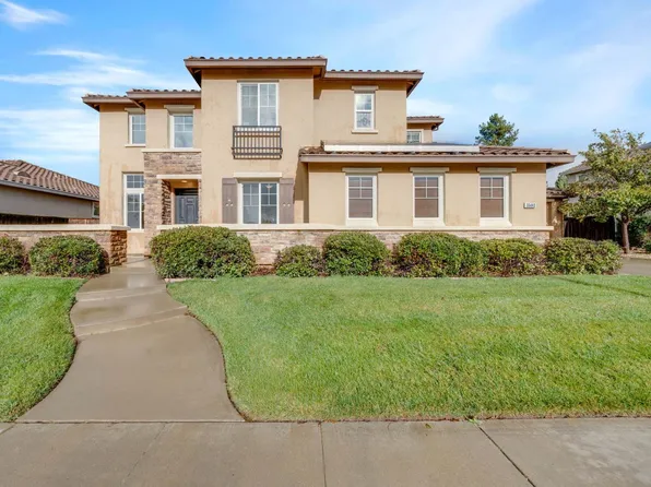 33482 Wildwing Dr, Woodland, CA 95695