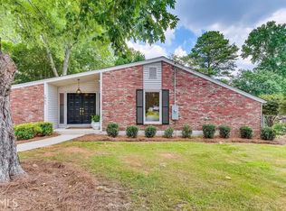 1961 Lochlomand Ln SE, Smyrna, GA 30080