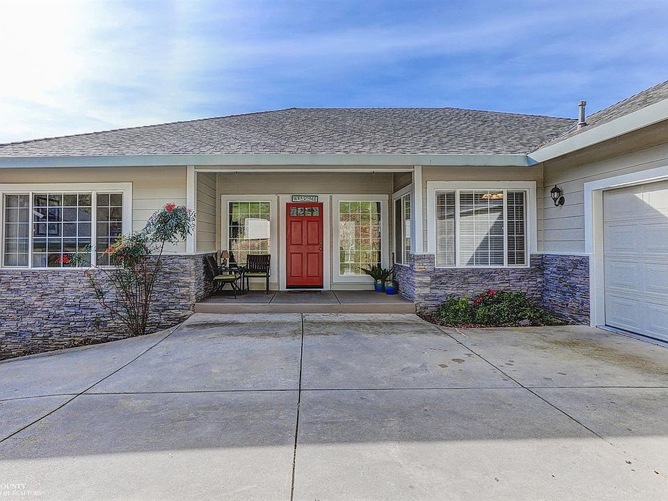 1st image of 13645 Lake Wildwood Dr