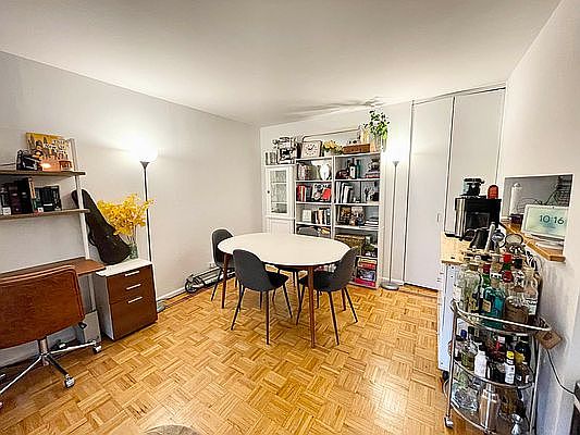 5th image of 275 Greenwich St APT 5G