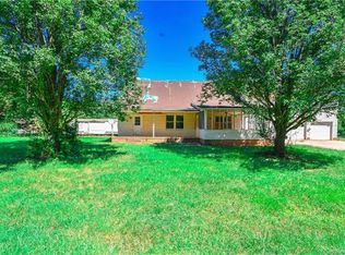 756 Old Willis School Rd, Dallas, NC 28034