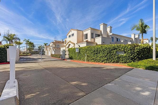 1st image of 414 W San Marcos Blvd W #100