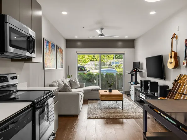 1260 Martin St APT 209, Nashville, TN 37203