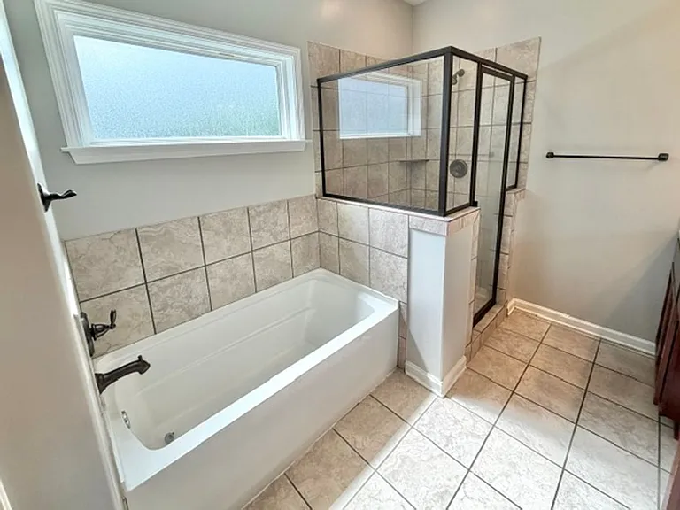 82 Clear Springs Dr — Photo 7