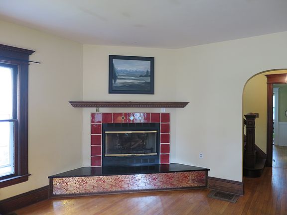 Wood burning fireplace