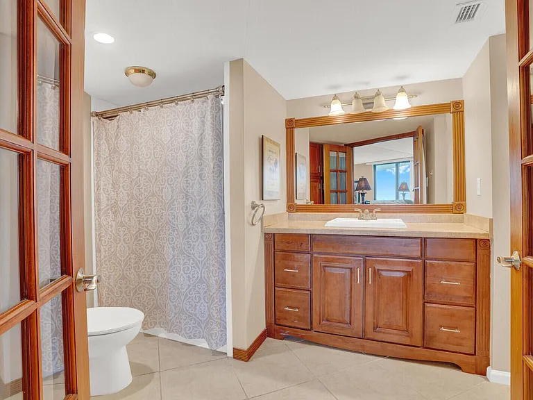5420 N Ocean Dr #1803 — Photo 29