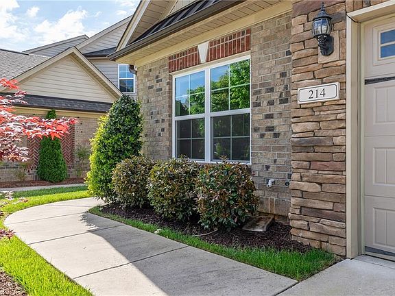2nd image of 214 Saint Elizabeth Dr