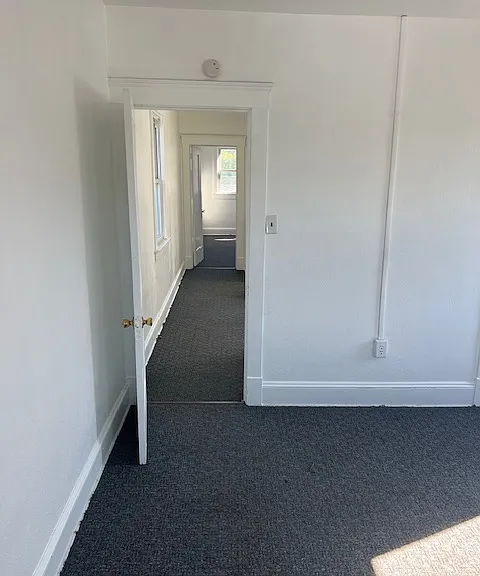 141 E Main St #2 — Photo 9